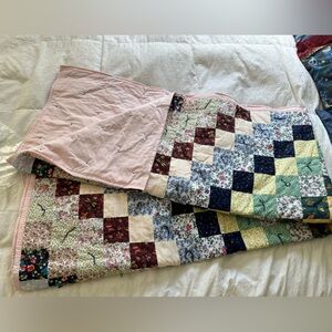 Never used: Colorful Patchwork Quilt